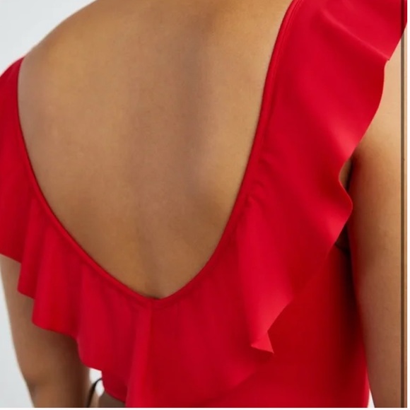 Aritzia Danette Bodysuit - Yellow - Picture 6 of 7